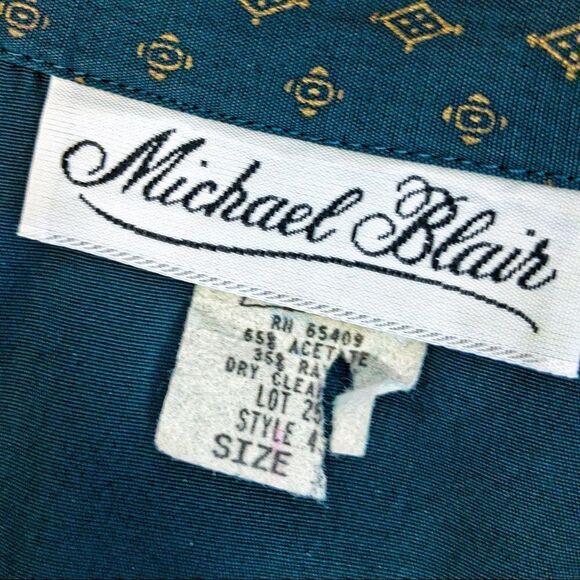 VTG 80’s Pine Green Blouse Gold Accents Sz 12/14 - Picture 7 of 12